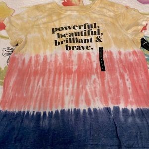 Torrid classic fit T-shirt .